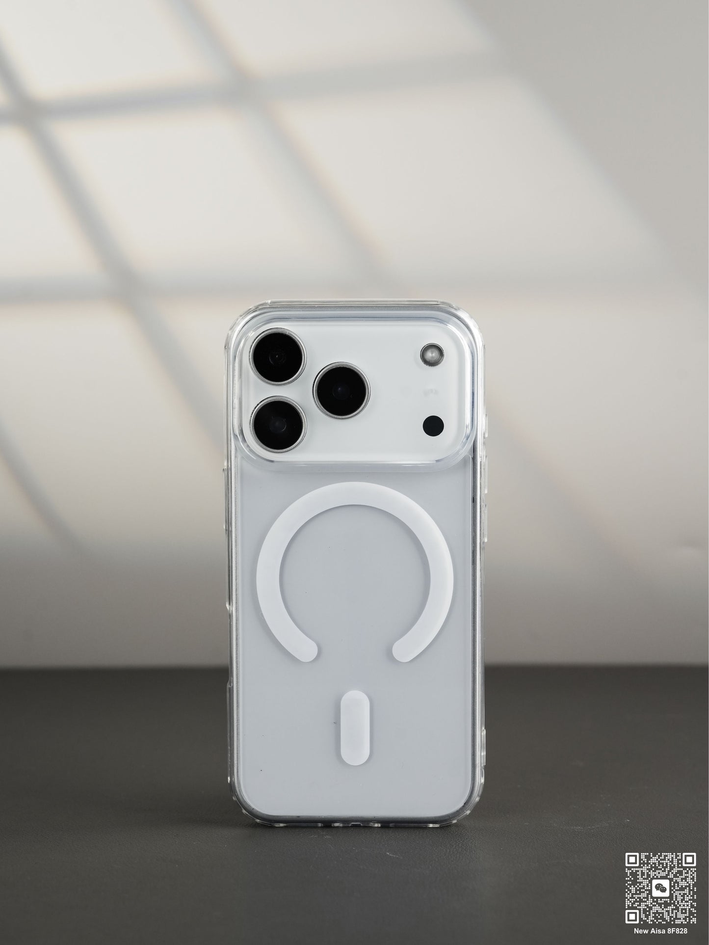 iPhone 17 MagSafe Clear Case – Sleek & Transparent Shield