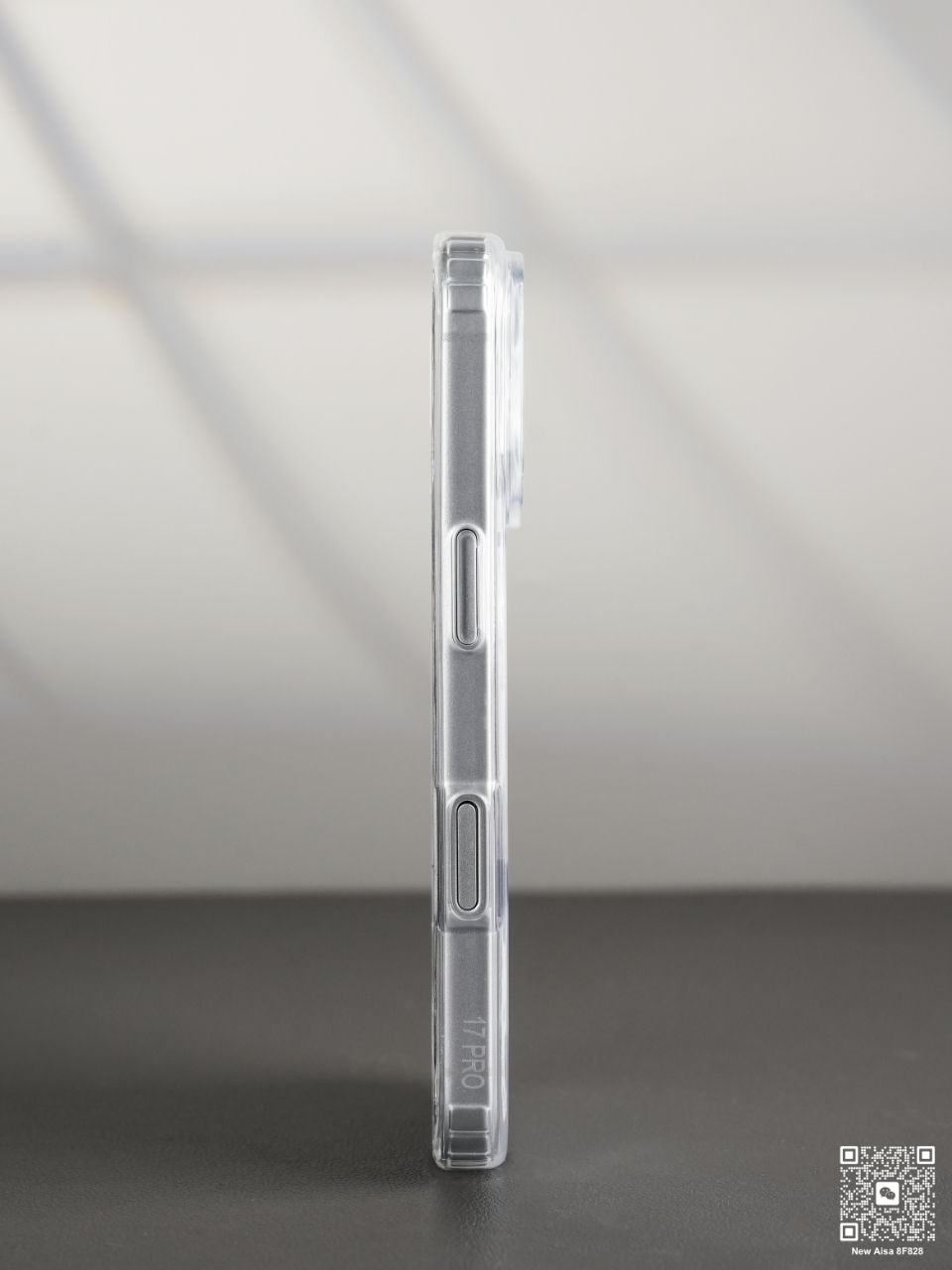 iPhone 17 MagSafe Clear Case – Sleek & Transparent Shield