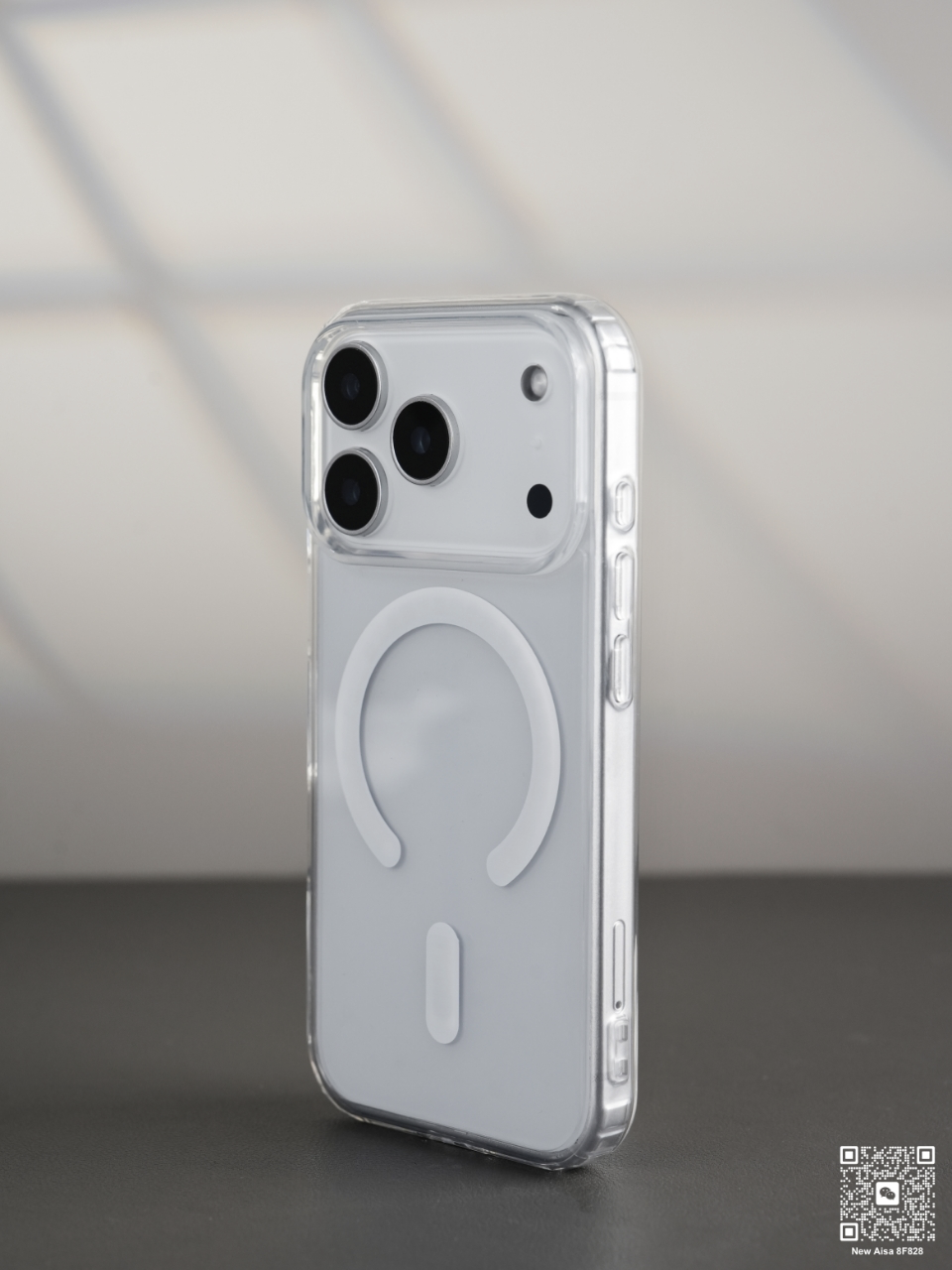 iPhone 17 MagSafe Clear Case – Sleek & Transparent Shield