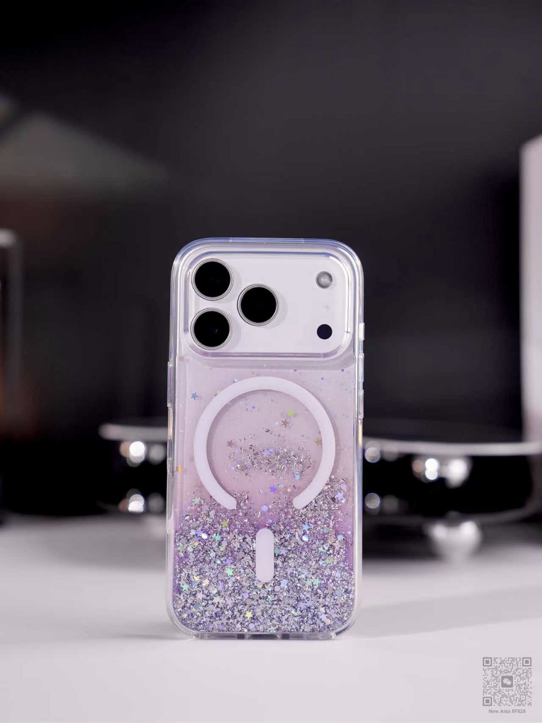 iPhone 17 MagSafe Glitter Case – Sparkle with Every Snap