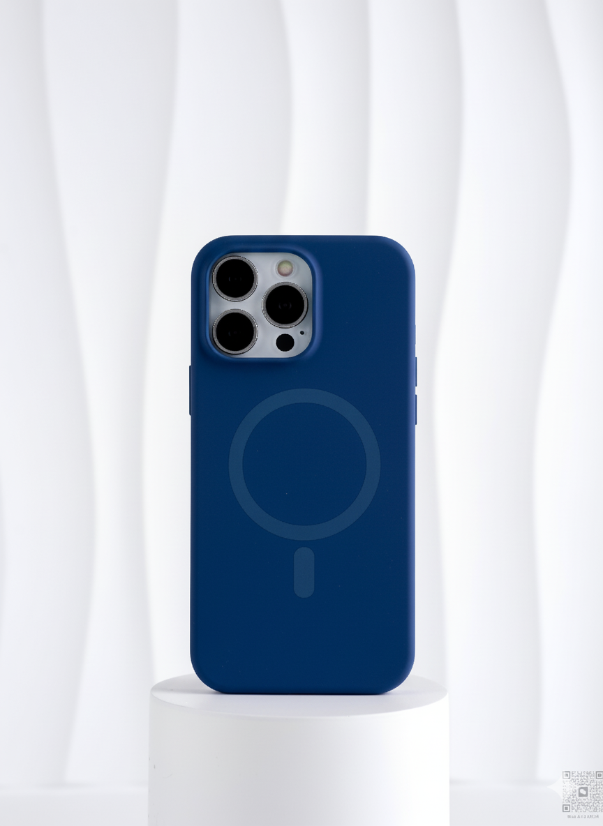 iPhone 17 MagSafe Silicone Case – Smooth Protection, Perfect Grip