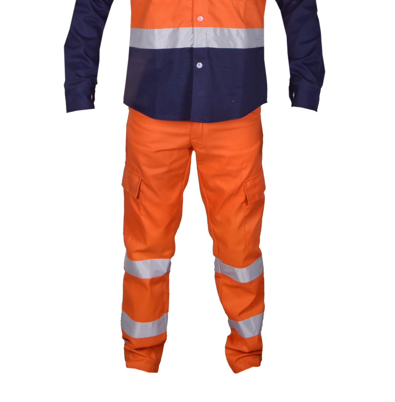 High Visibility Reflective Safety Suit – Workwear for Construction & Industrial Use
